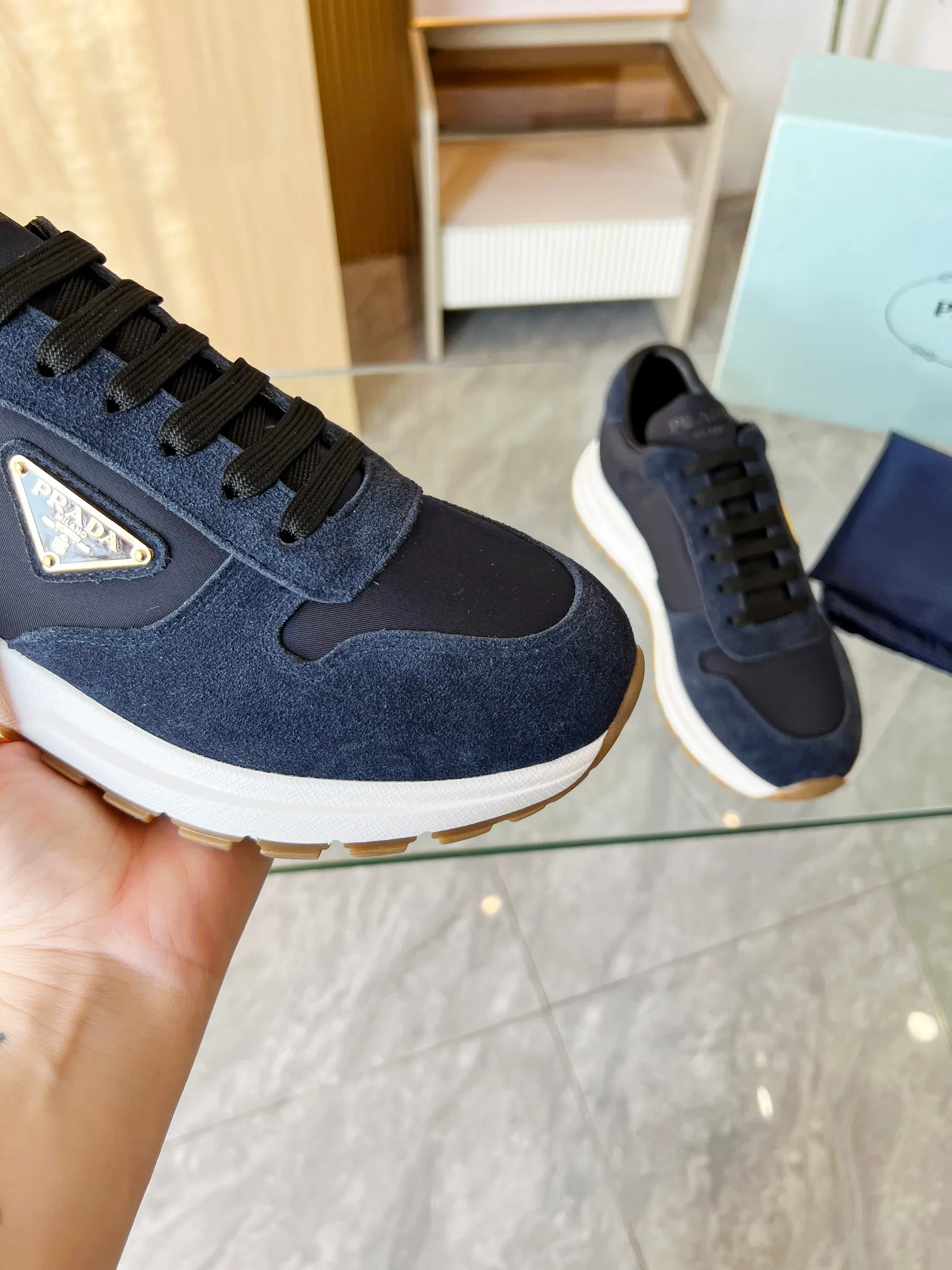 👟👟Ex-factory price 520👟👟 Prada "PRADA.." 2024 explosive model for couples has been shipped. , original version developed 1:1, fabric: waterproof cement nylon cloth, lining: sheepskin, foot weight: sheepskin, 35--46 yards, "34 and 41 yards can be customized without return"